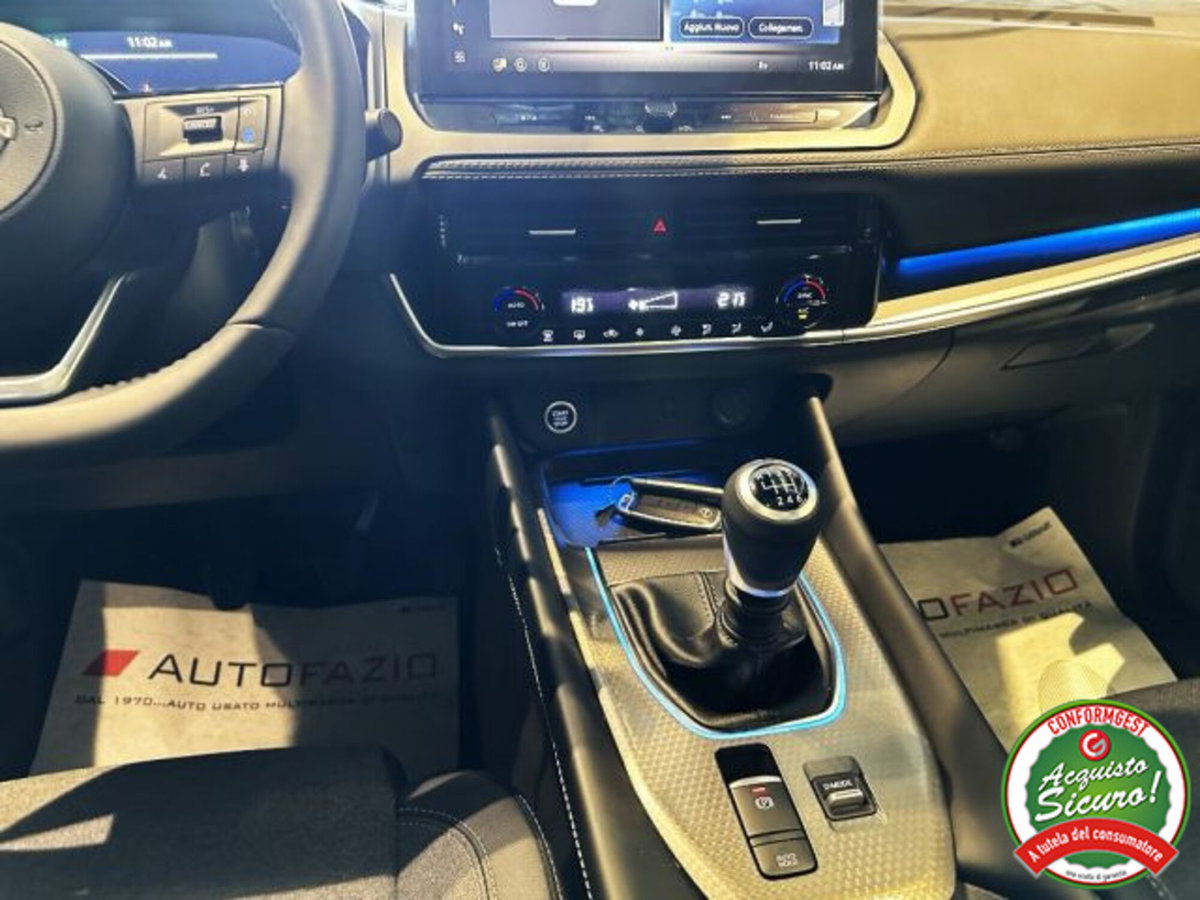Nissan Qashqai 1.3 mhev N-Connecta 2wd 140cv (13)