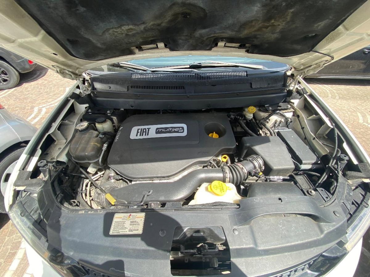 Fiat Freemont 2.0 Mjt 170 CV 4x4 Automatica Cross (11)