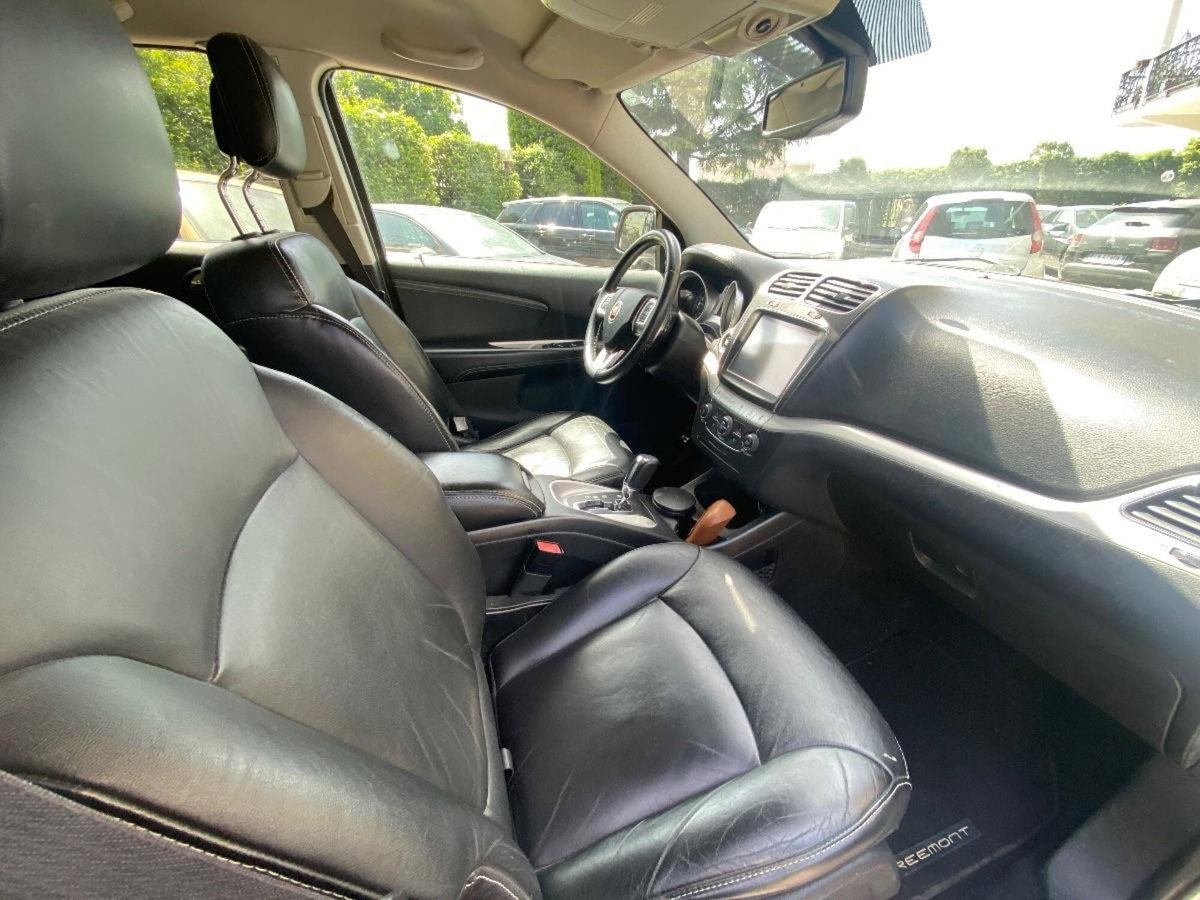 Fiat Freemont 2.0 Mjt 170 CV 4x4 Automatica Cross (2)