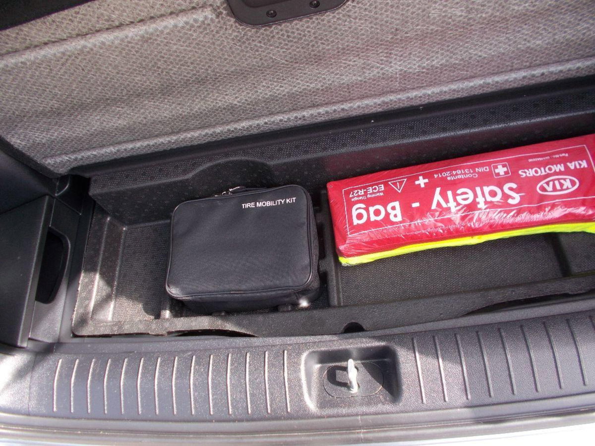 Kia Sportage 1.6 CRDI 136 CV 2WD Mild Hybrid Black Edition (10)