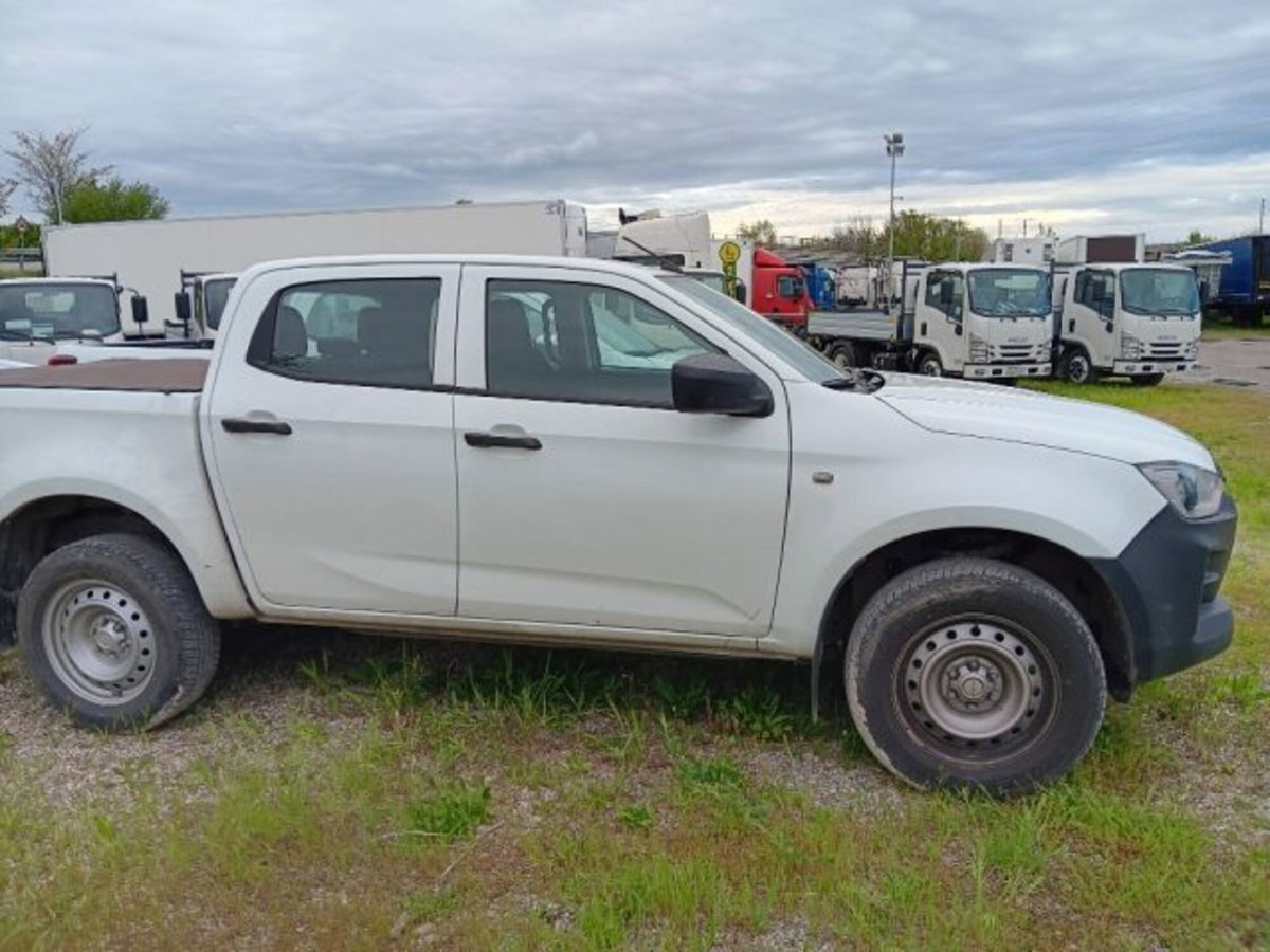 Isuzu D-Max Pick-up 1.9 crew N60 Nitro Sport 4x4 auto (2)
