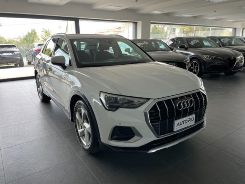 Audi Q3 35 2.0 tdi Business Advanced s-tronic