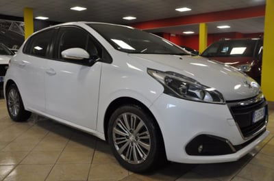 Peugeot 208 82 5 porte Access usata