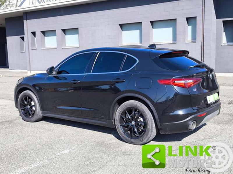 Alfa Romeo Stelvio Stelvio 2.2 Turbodiesel 210 CV AT8 Q4 Executive