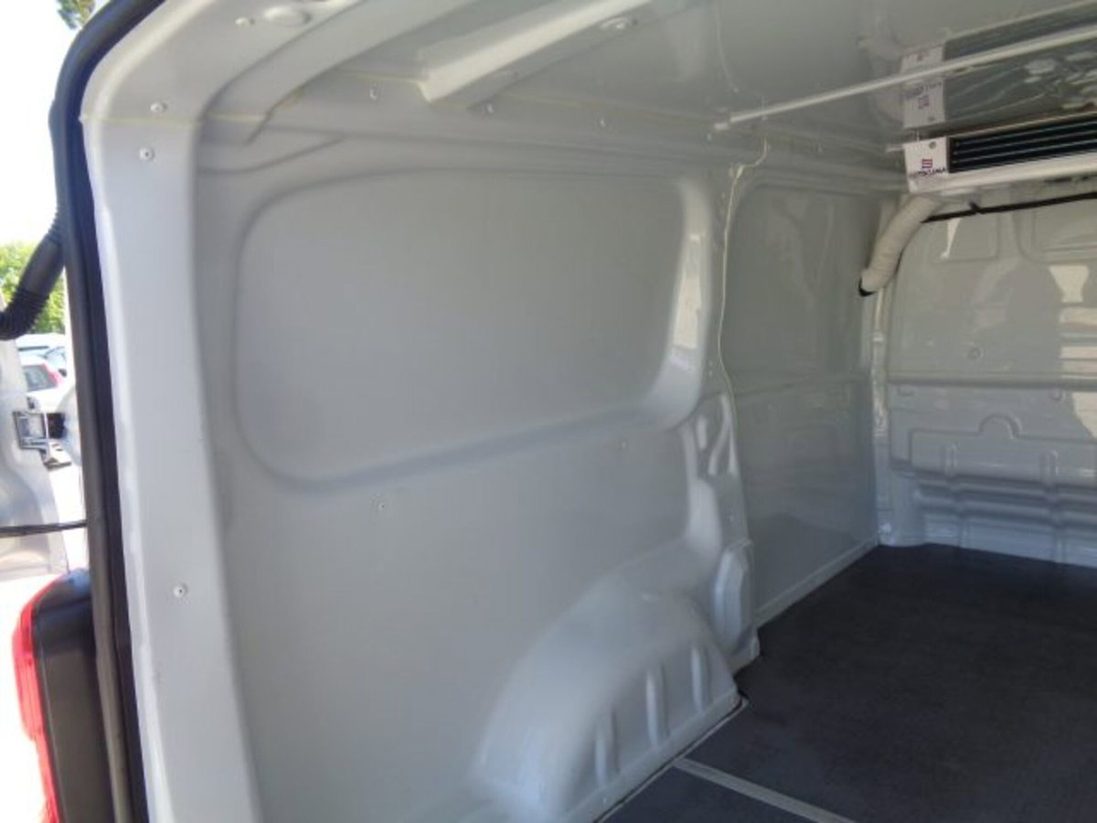Peugeot Expert Furgone BlueHDi 100 S&S PL-SL-TN Furgone Premium Long (5)