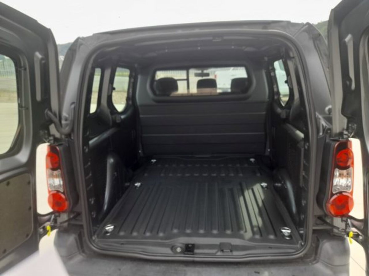Citroen Berlingo Multispace BlueHDi 120 S&S Feel (4)
