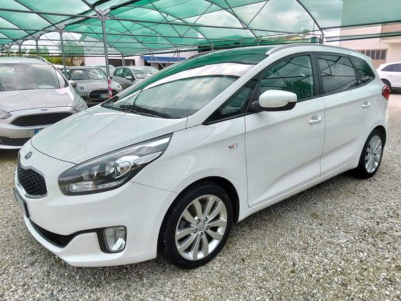 Kia Carens 1.6 GDI Class