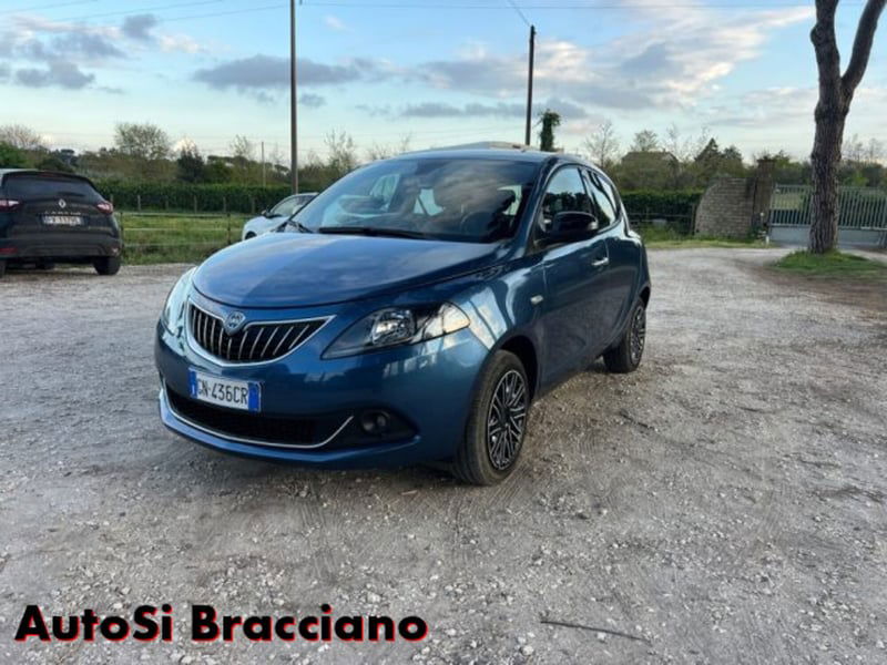 Lancia Ypsilon 1.0 FireFly 5 porte S&S Hybrid Ecochic Gold