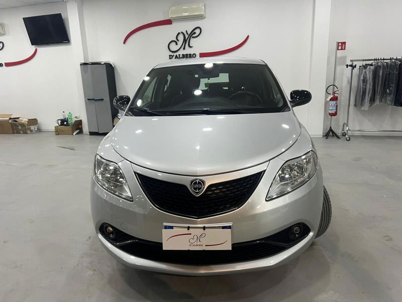 Lancia Ypsilon 1.0 FireFly 5 porte S&S Hybrid Ecochic Gold