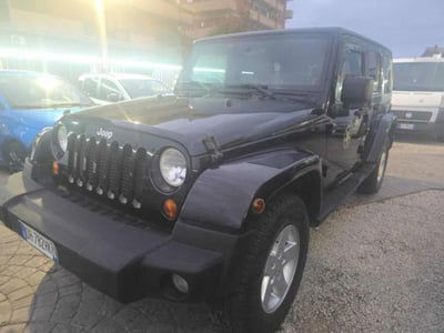 Jeep Wrangler Unlimited 2.8 CRD DPF Sahara Auto usata