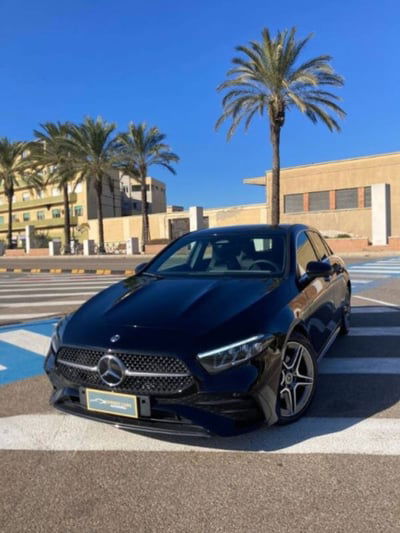 Mercedes-Benz GLB 200 d AMG Line Premium auto nuova