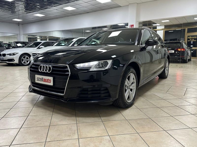Audi A4 Avant 35 TDI S tronic Business Sport