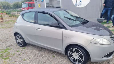 Lancia Ypsilon 1.3 MJT 16V 95 CV 5 porte S&S Gold  usata