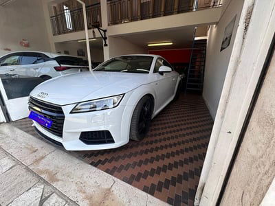 Audi TT Coupé 2.0 TFSI S line usata