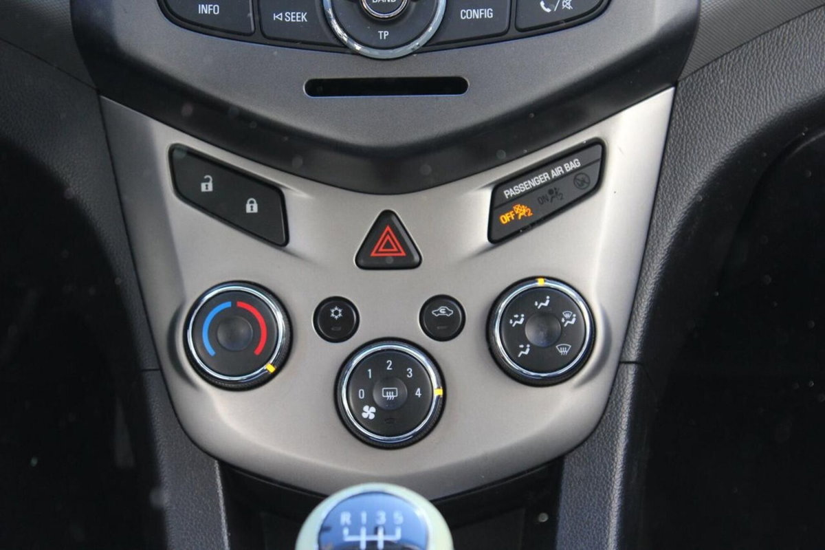 Chevrolet Aveo 1.2 86CV GPL 5 porte LS (9)