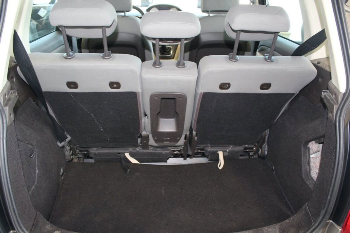 Lancia Musa Multijet 16V Oro (12)