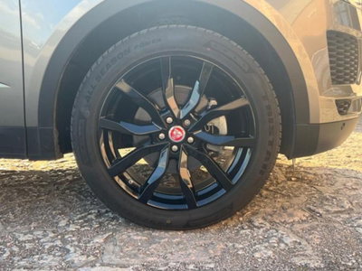 Jaguar E-Pace 2.0D 150 CV (20)