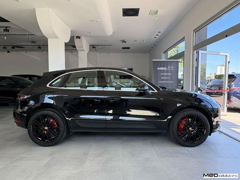 Porsche Macan S