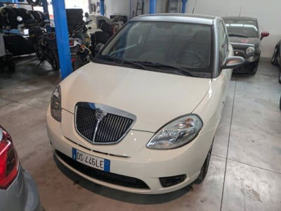 Lancia Ypsilon 1.4 16V Oro usata