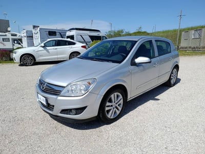 Opel Astra 1.7 CDTI 125CV 5 porte Cosmo usata