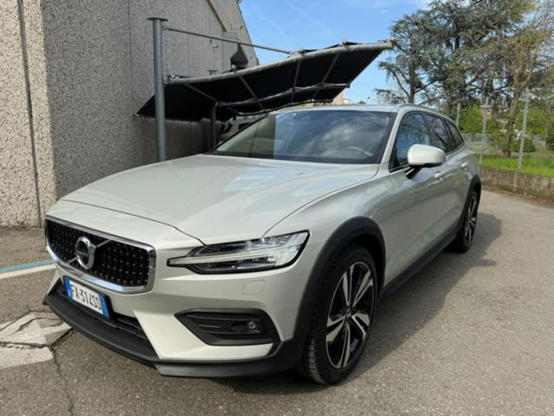 Volvo V60 Cross Country D4 AWD Geartronic Pro