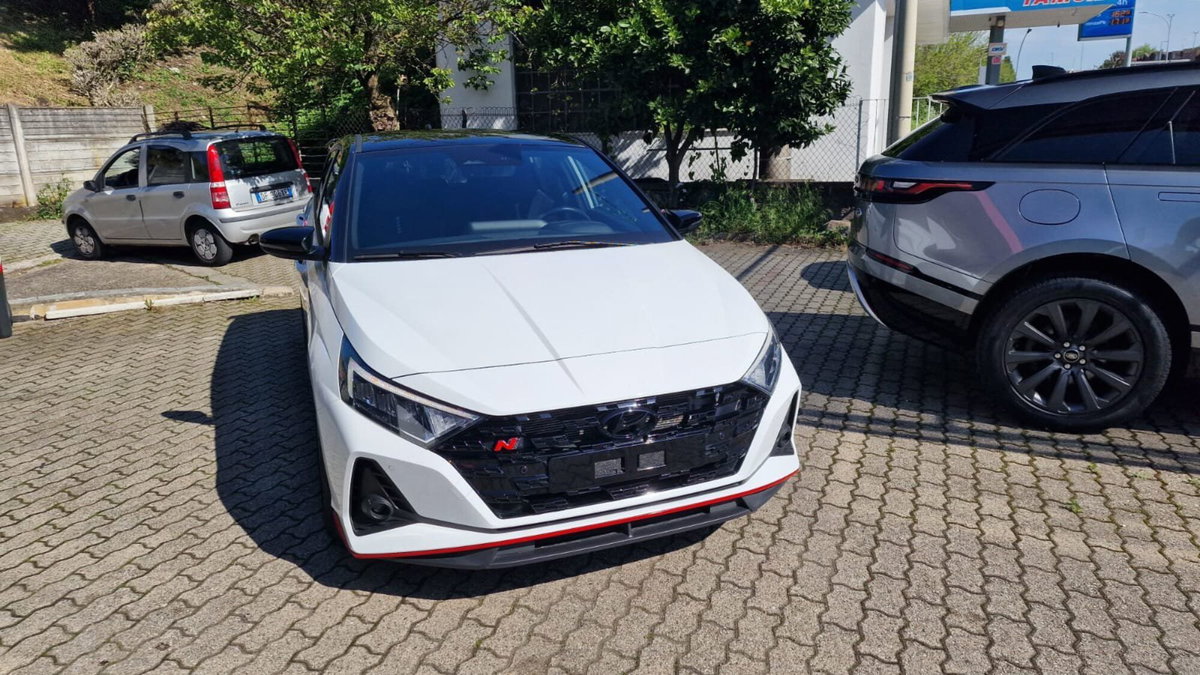 Hyundai i20 1.6 T-GDI MT N-Performance (5)