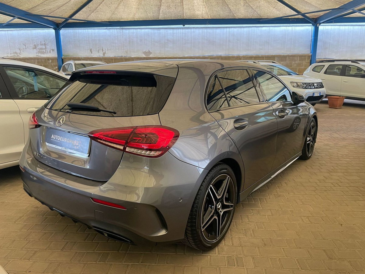 Mercedes-Benz Classe A Sedan 180 d Automatic 4p. Premium (6)