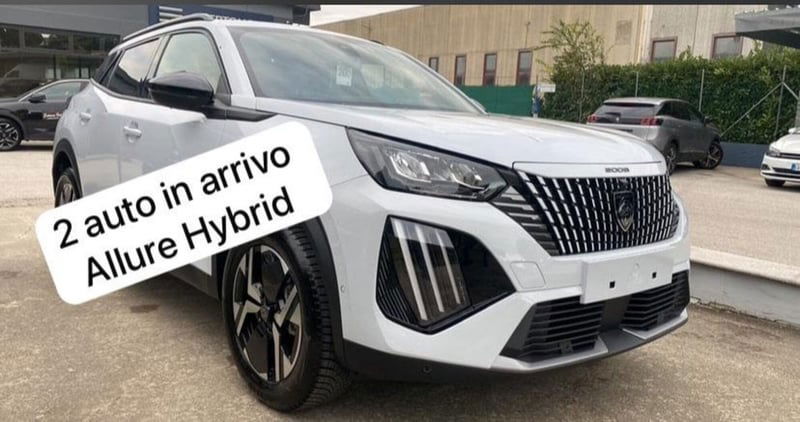Peugeot 2008 motore elettrico 136 CV Allure Pack