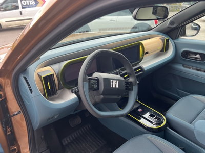 Fiat Grande Panda 44 kWh La Prima (4)