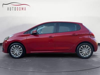 Peugeot 208 82 5 porte Active usata