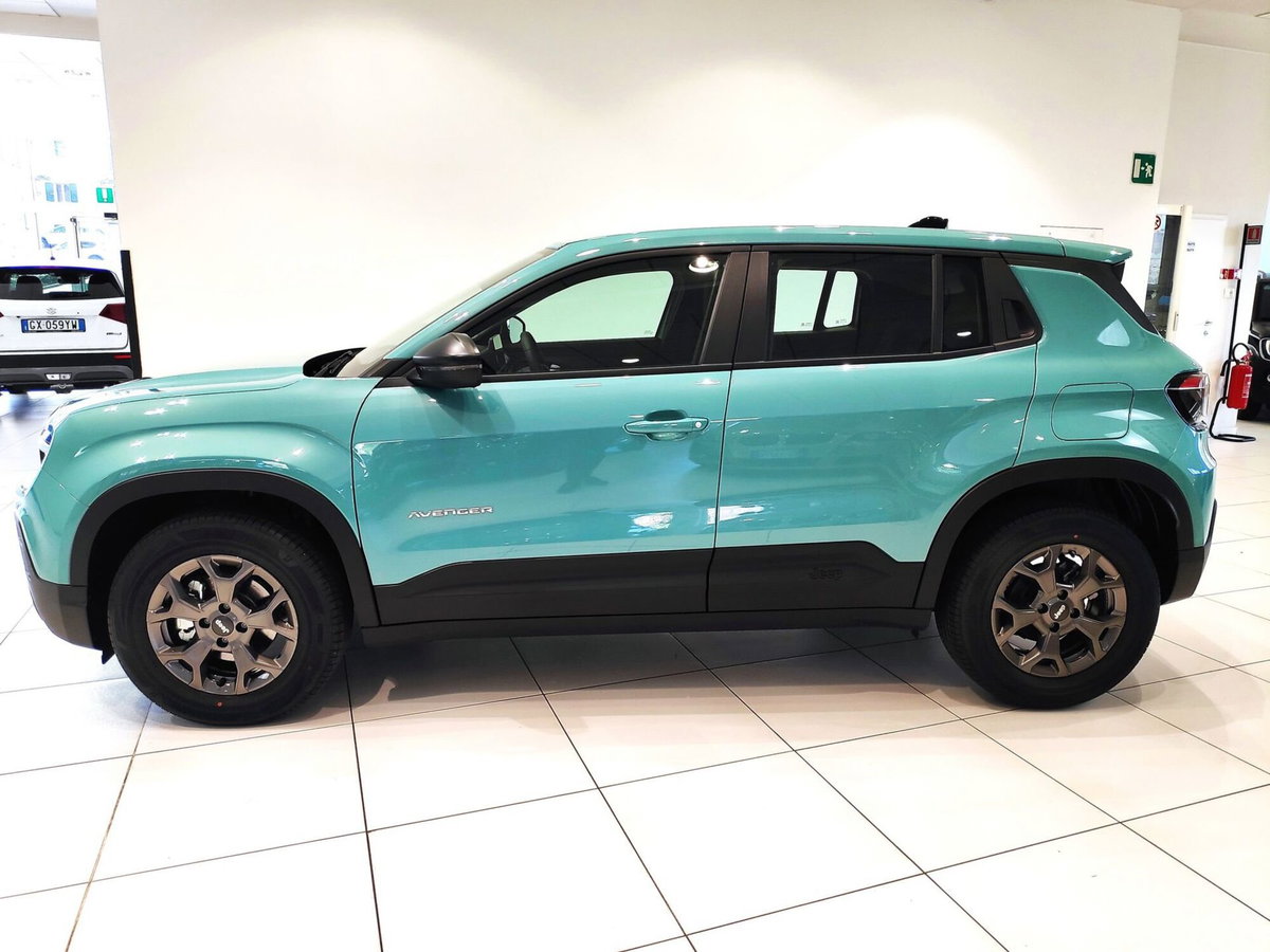 Jeep Avenger 1.2 turbo Summit fwd 100cv (18)