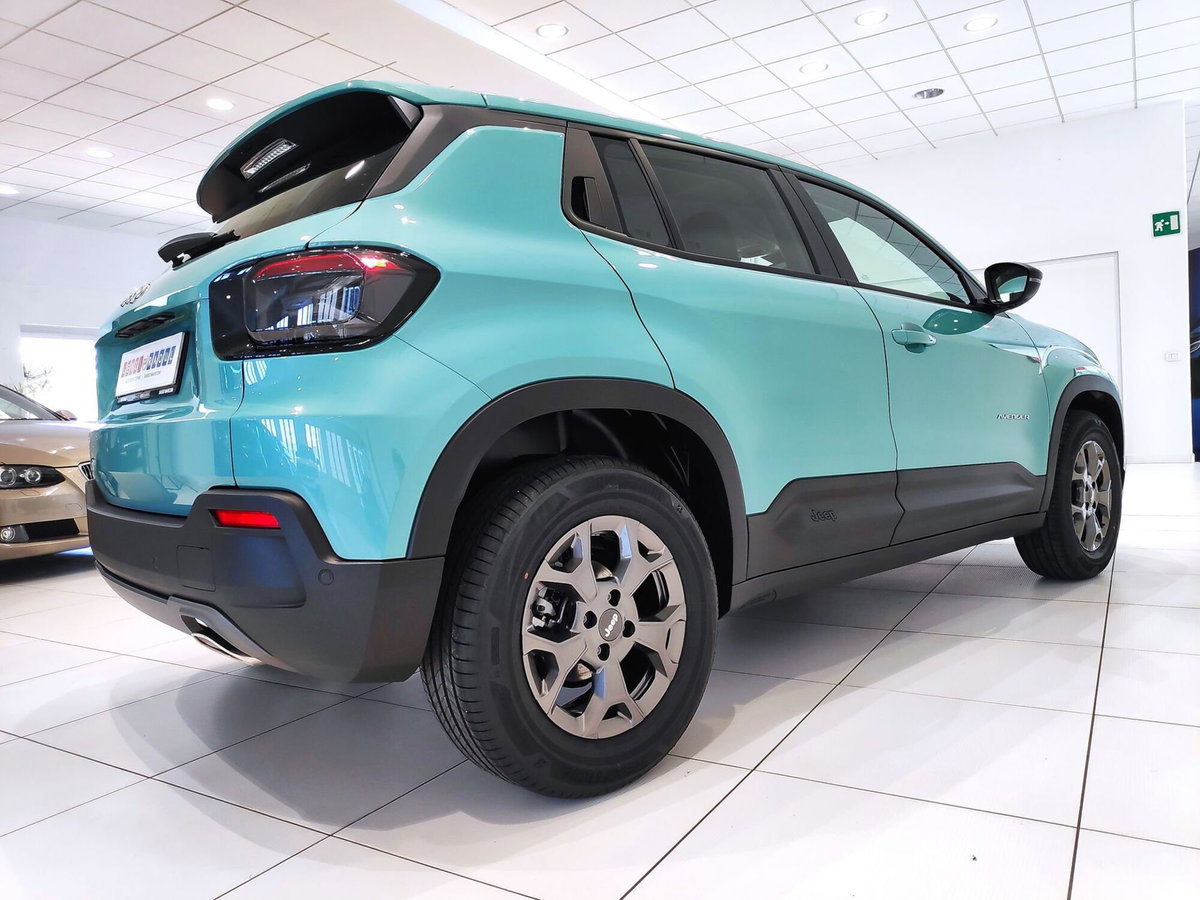 Jeep Avenger 1.2 turbo Summit fwd 100cv (3)