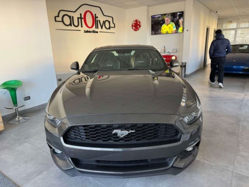 Ford Mustang Coupé Fastback 2.3 EcoBoost