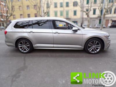 Volkswagen Passat Variant 2.0 TDI DSG Highline BlueMotion Technology usata