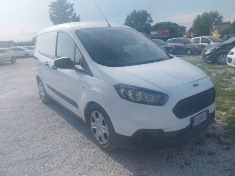Ford Transit Courier 1.5 TDCi 75CV  Titanium