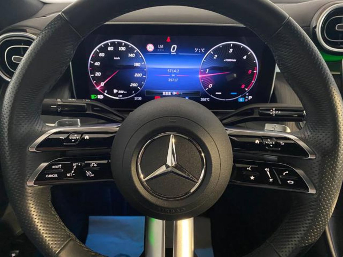 Mercedes-Benz GLC Coupé 300 d AMG Line Advanced Plus 4matic auto (18)