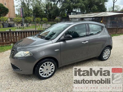 Lancia Ypsilon 1.2 69 CV 5 porte Gold usata
