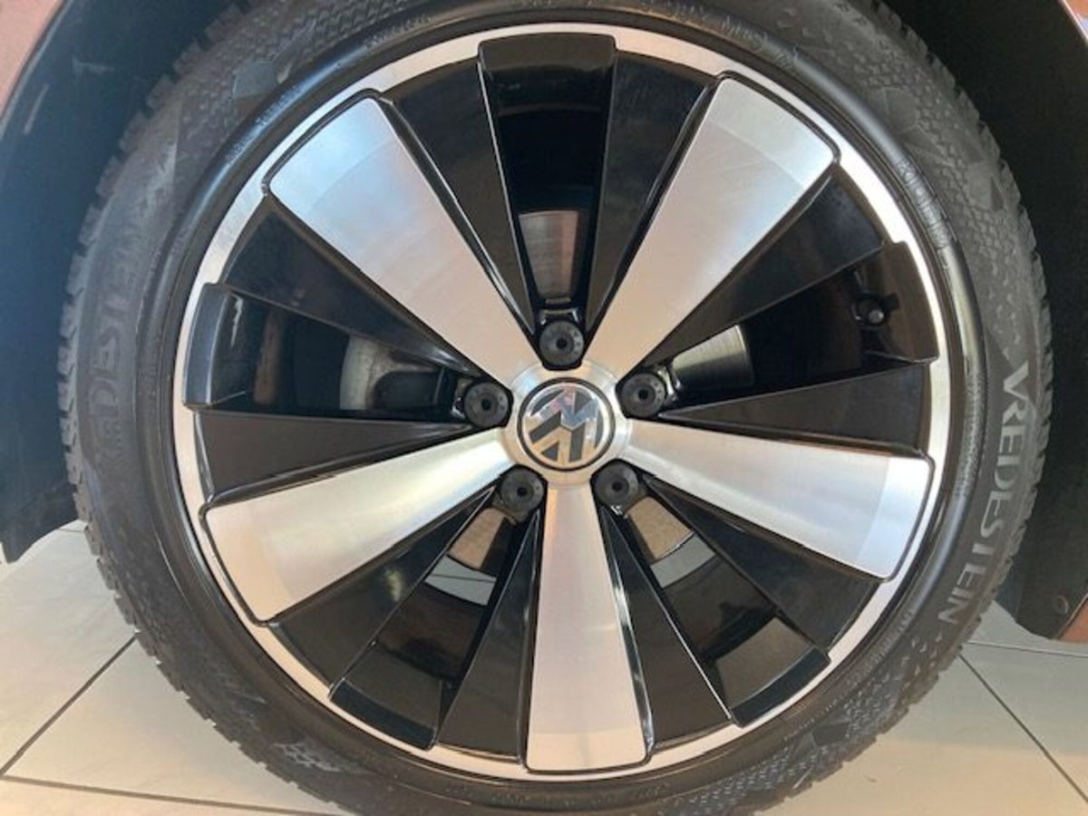 Volkswagen Maggiolino 1.2 TSI Design (11)
