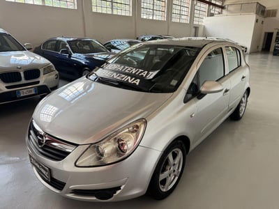 Opel Corsa 1.2 5 porte Cosmo usata