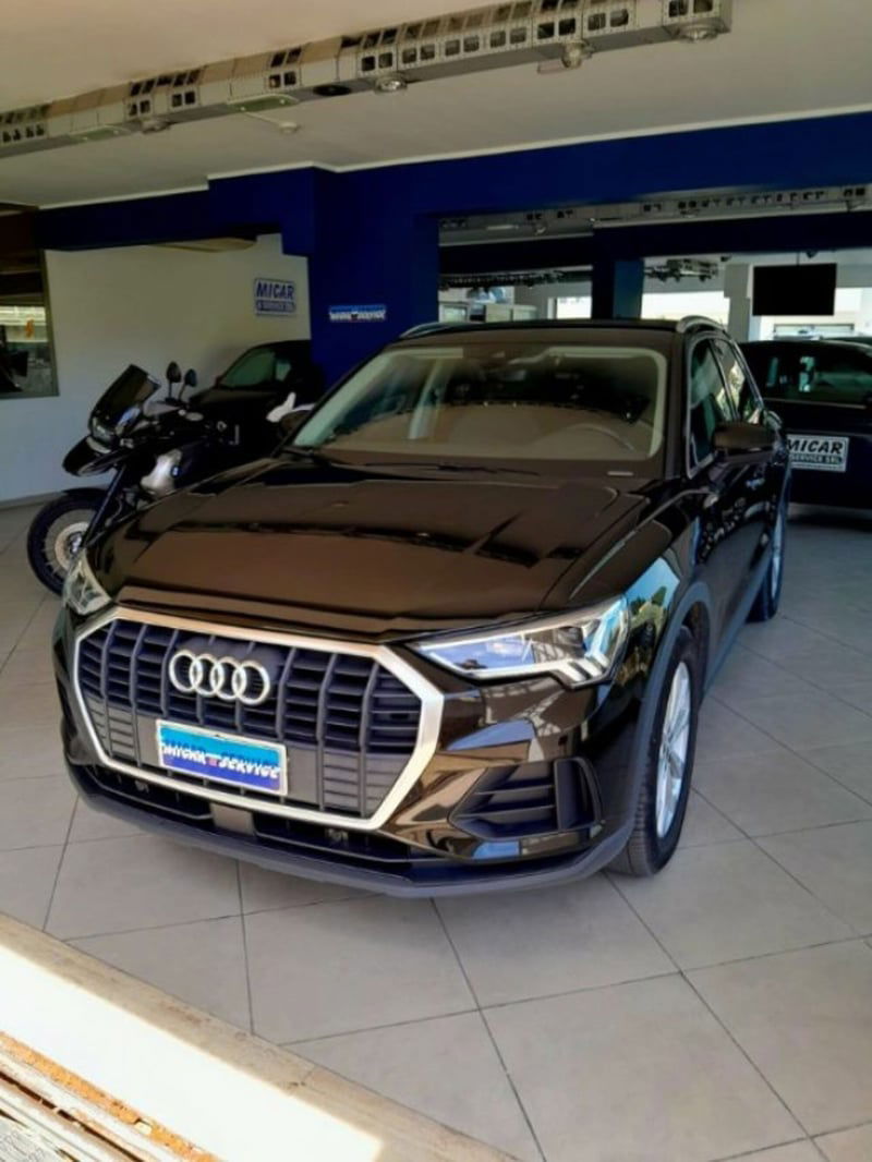 Audi Q3 2.0 TDI 150 CV S tronic S line Edition