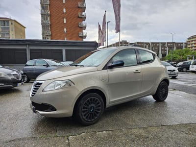 Lancia Ypsilon 1.2 69 CV 5 porte Elefantino usata