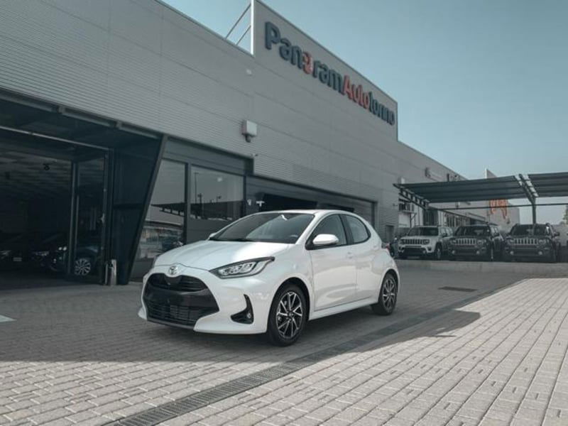 Toyota Yaris 1.5 Hybrid 5 porte Trend