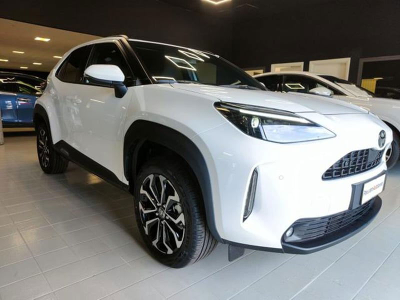 Toyota Yaris Cross Trend fwd 130cv e-cvt