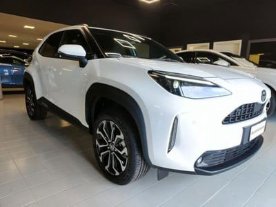 Toyota Yaris Cross 1.5 Hybrid 5p.E-CVT AWD-i Orange Edition nuova