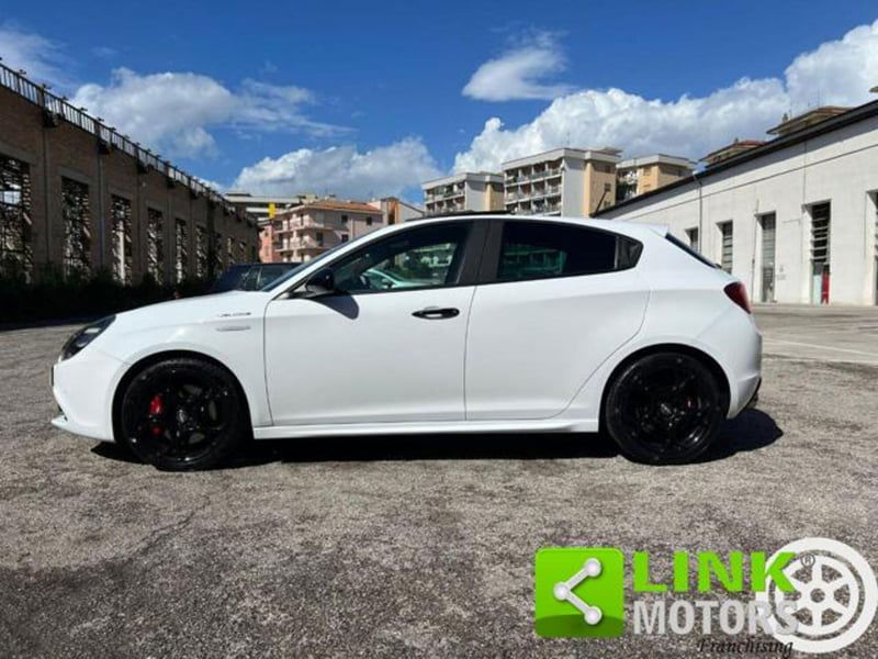 Alfa Romeo Giulietta 1750 turbo Veloce 240cv tct