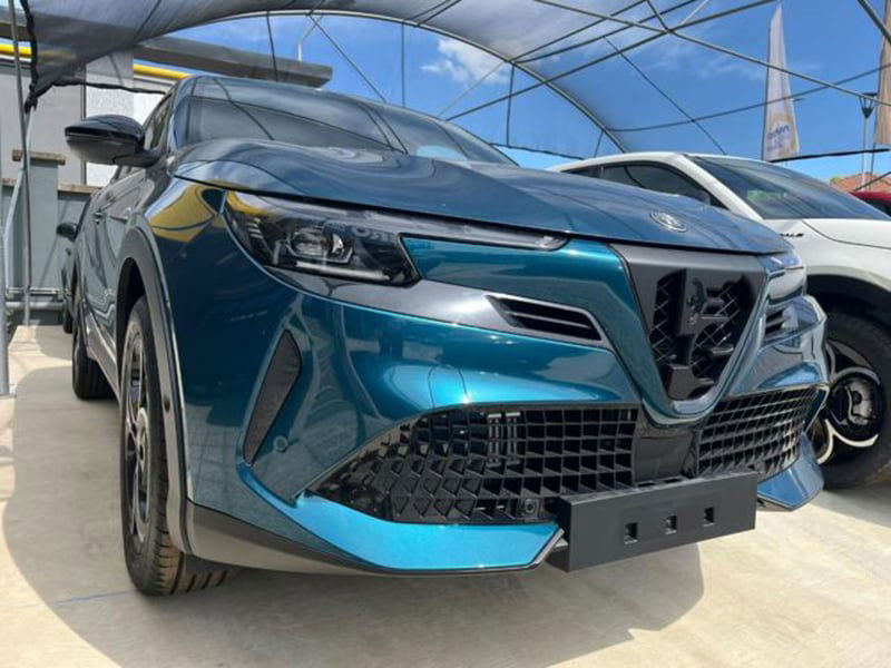 Alfa Romeo Junior elettrica Speciale 156cv