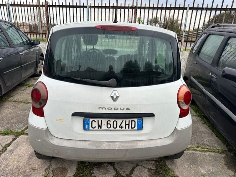 Renault Modus 1.5 dCi 105CV Initiale 