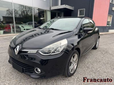 Renault Clio 1.2 75 CV 5 porte Duel usata