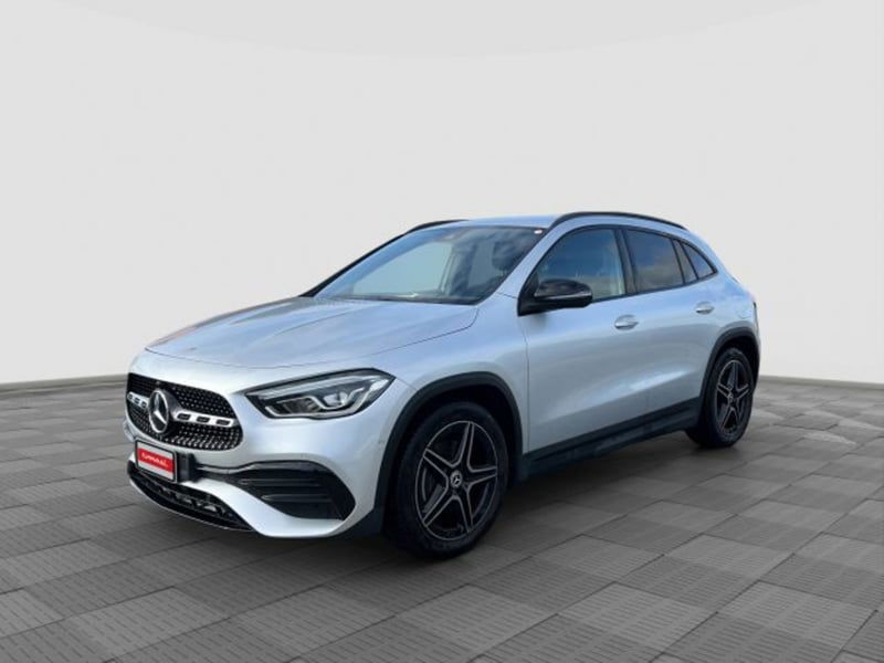 Mercedes-Benz CLA Shooting Brake 200 d Automatic Shooting Brake Premium