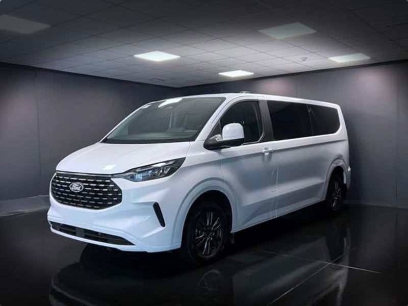 Ford Tourneo Custom tourneo custom V710 320 2.0 ecoblue 136cv Titanium L1H1 AWD A8